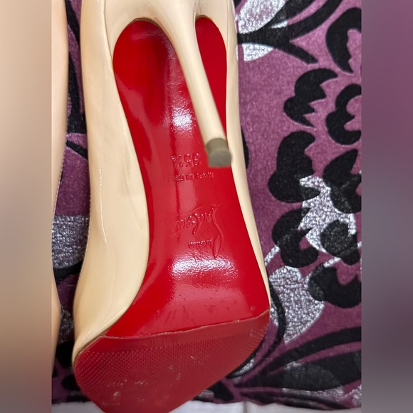 Kate 100 Christian Louboutin Blush. Excellent condition. Size 35.5 - Picture 5 of 9